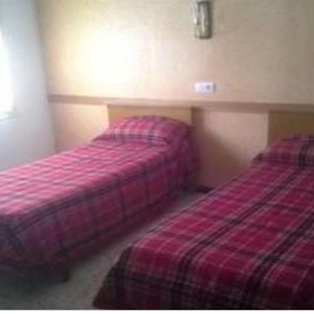 Neptuno Hostal Lloret de Mar Luaran gambar