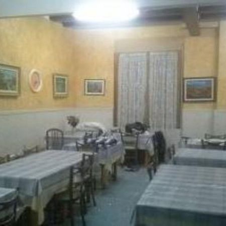 Neptuno Hostal Lloret de Mar Luaran gambar